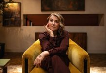 ‘The Last Person on Earth’: AppleTV anuncia série documental sobre relacionamentos apresentada por Esther Perel